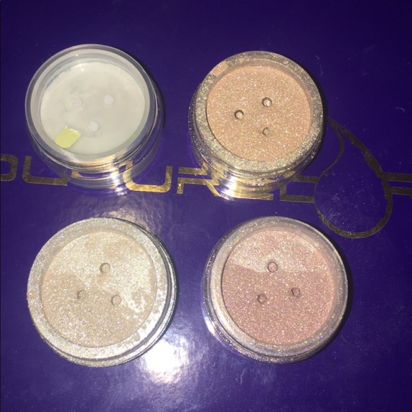 ❗️Sold❗️Artist Couture Diamond Glow Powders - Picture 4 of 4